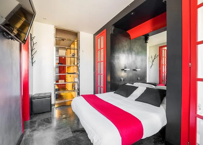 Comics Penthouse, Funny Flat Nearby Colosseum Appartamento *