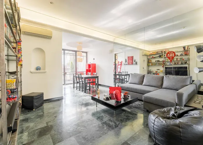 Comics Penthouse, Funny Flat Nearby Colosseum Appartamento Roma